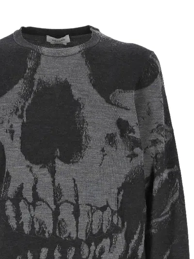 Alexander Mcqueen Skull Intarsia Wool Melange Crewneck Sweater In Grey Ml/charcoal