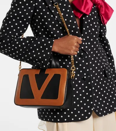 Valentino Viva Superstar Small Vlogo Leather Duffle Top-handle Bag In Black