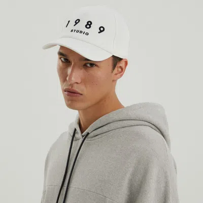 1989 Studio Striped Baseball Patch Cap With Curved Brim In White