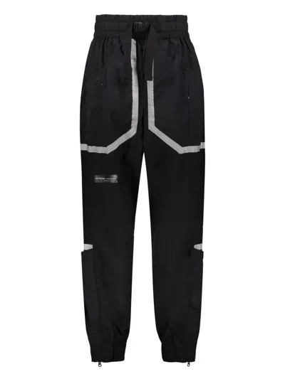 Iso.poetism Contrasting-trim Track Pants In Black