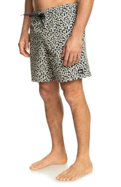 Quiksilver Surfsilk Mix Swim Trunks In Tr Black Paper