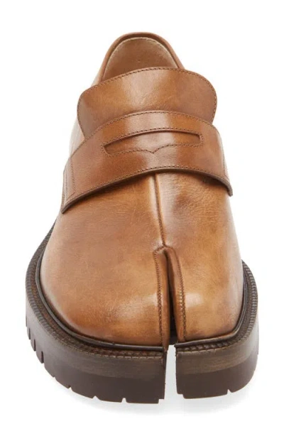 Maison Margiela Tabi County Loafers Man Brown In Safari Shade