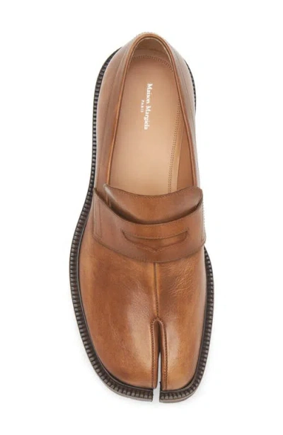Maison Margiela Tabi County Loafers Man Brown In Safari Shade