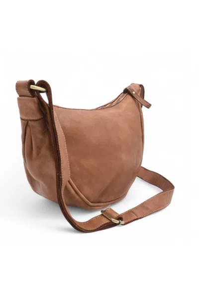 Bolsa Nova Hug Hobo In Cognac