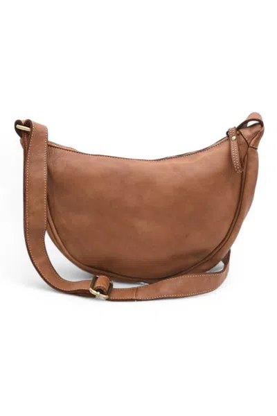 Bolsa Nova Hug Hobo In Cognac
