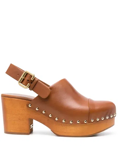 Chloé Chunky Heel Stud Embellishments Wooden Platform Pumps In Ginger Brown