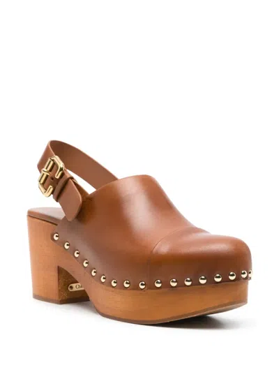 Chloé Chunky Heel Stud Embellishments Wooden Platform Pumps In Ginger Brown