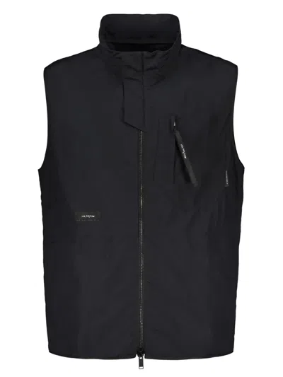 Iso.poetism Sleeveless Jacket In Black
