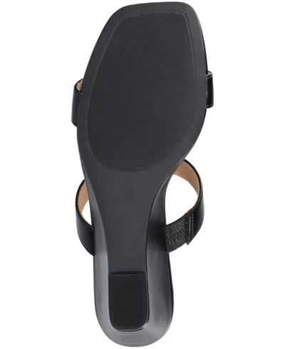 Journee Collection Journee Women's Clodie Wedge Sandals In Black