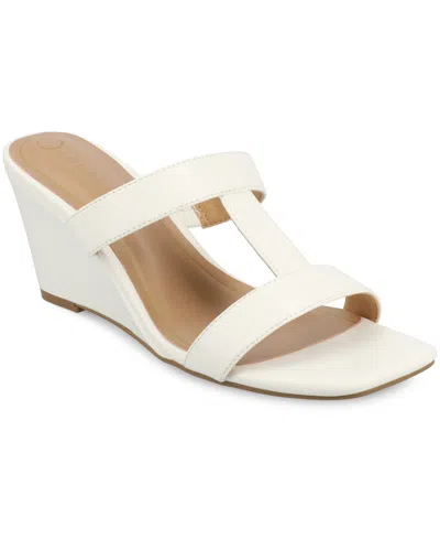 Journee Collection Womens Clodie Wedge Sandals In White