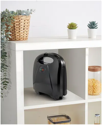 Elite Cuisine Double Waffle Maker In Black