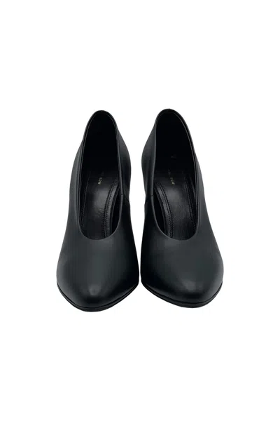 The Row 'prudens' Pointed Toe Pumps In Black