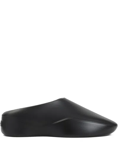 Fear Of God Runner Eva Rubber Slippers In Black