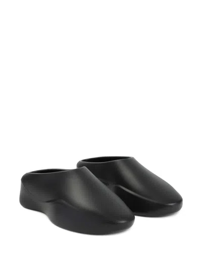 Fear Of God Runner Eva Rubber Slippers In Black