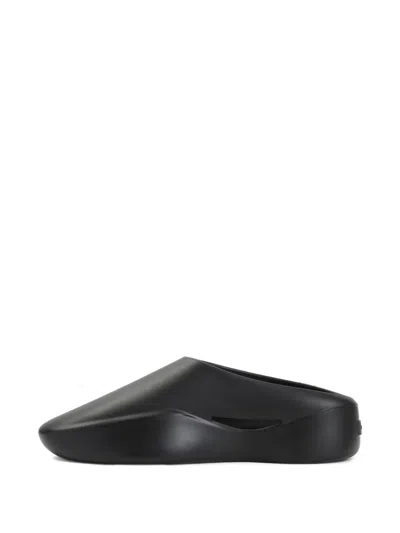 Fear Of God Runner Eva Rubber Slippers In Black