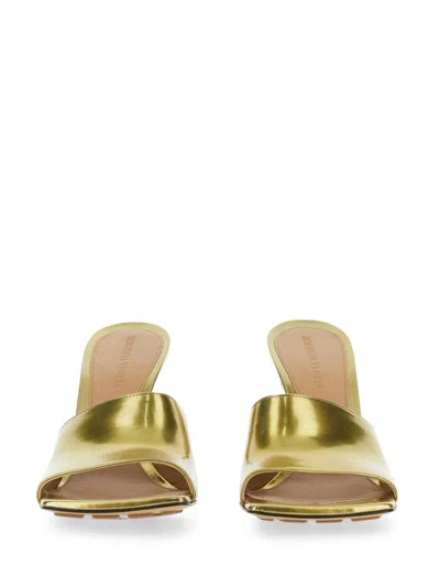 Bottega Veneta Mirror Stretch Leather Slide Sandals In Gold