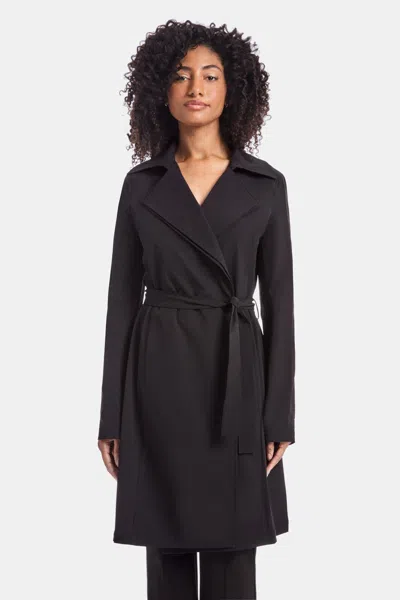 Capsule 121 The Aluda Trench Coat In Black