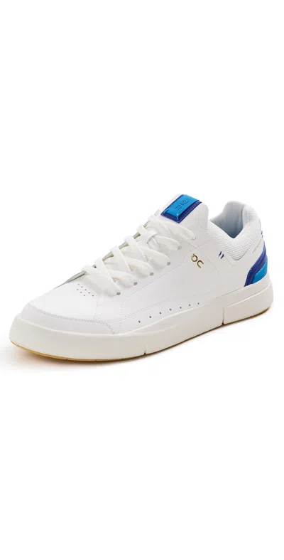 On The Roger Centre Court Tennis Sneaker In White/malibu
