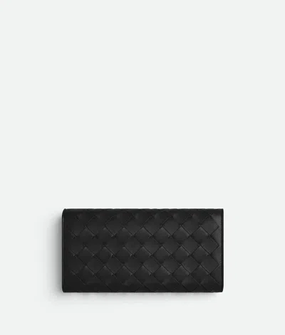 Bottega Veneta Women Portafoglio Intrecciato Con Patta Grande In Black