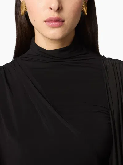 Nina Ricci Heart Of Venus Earrings In Black