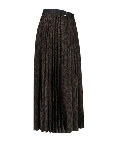 Sacai Pleated High-waisted Animal Print Midi Skirt In Black