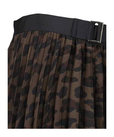 Sacai Pleated High-waisted Animal Print Midi Skirt In Black
