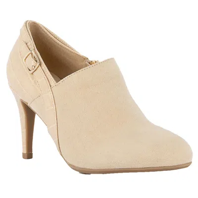 Jones New York Kaindie Womens Embossed Faux Leather Shooties In White