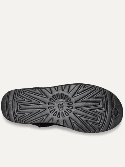 Ugg Classic Short Bailey Zip