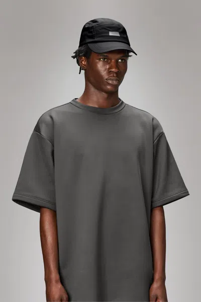 Rains 5 Panel Cap In Black