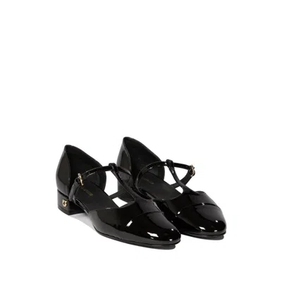 Ferragamo Linette Patent Leather T-strap Ballet Flats In Black