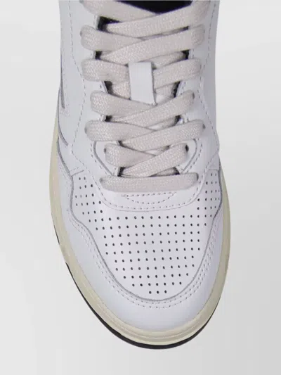 Autry Low Sneaker With Perforated Design And Rubber Sole