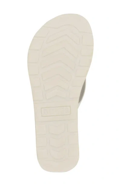 Guess Women's Candry Triangle Logo Eva Thong Flip Flop Sandals In White
