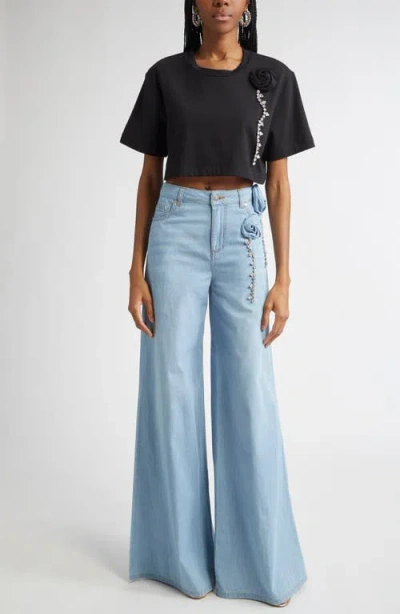 Area Crystal Rosette Cropped T-shirt In Black