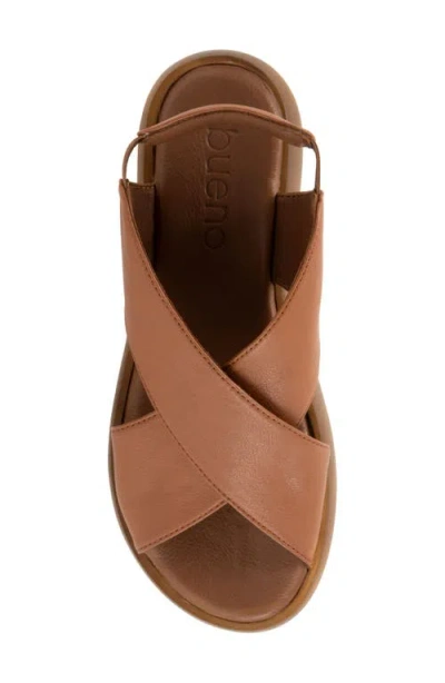 Bueno Jayden Sandal In Dark Tan