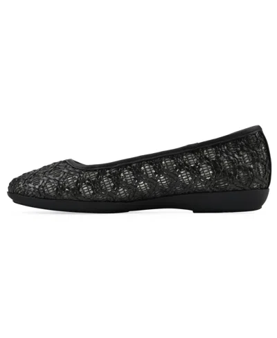 Cliffs By White Mountain Cariann Mesh Ballet Flat In Black Smooth