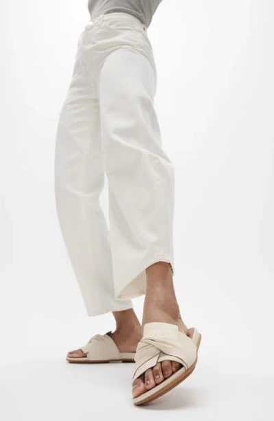 Fitflop Gracie Soft Twist Slide Sandal In Paris Beige