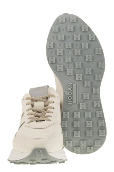 Hogan Leather Sneakers With Contrast Heel Tab In Beige