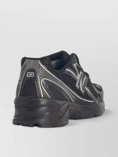 New Balance 740 In Black