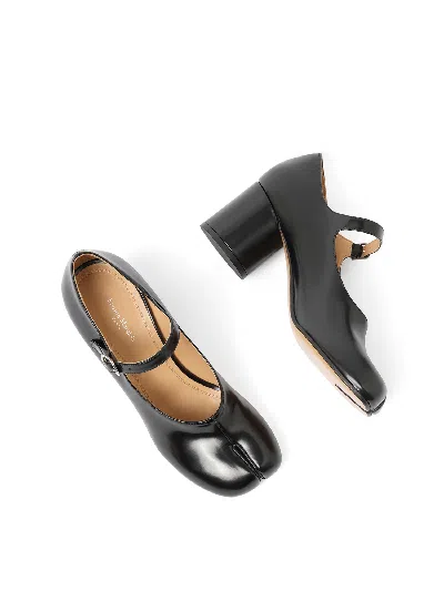 Maison Margiela Tabi Leather Heels In Shinyblack