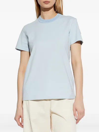 Moncler T-shirt En Coton Avec Détails En Crochet In Light Blue