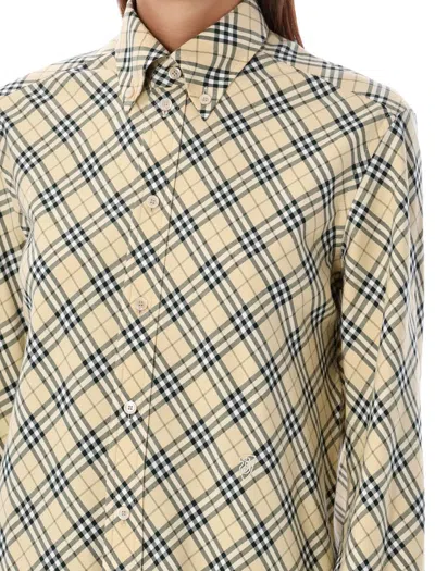 Burberry Women's Checked Oversized Shirt In Grain Ip Check