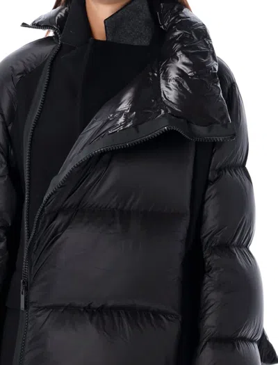 Sacai Womens Black Funnel-neck Contrast-panels Regular-fit Shell Coat In Black