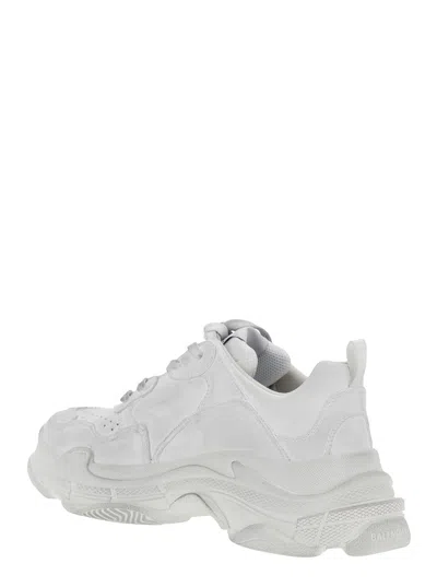 Balenciaga Triple S Sporty White Sneaker With 3b Logo Embroidered On The Side And Worn Effect In Tech Fabric Ma