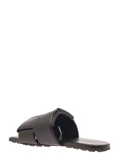 Bottega Veneta Patch Flat Mules In Padded Intreccio Leather In Black