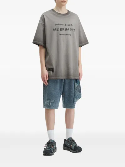 Musium Div. Graphic-print Oversized T-shirt In Grey