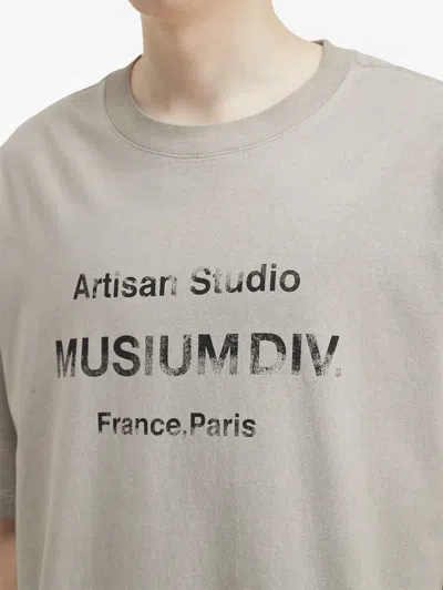 Musium Div. Graphic-print Oversized T-shirt In Grey