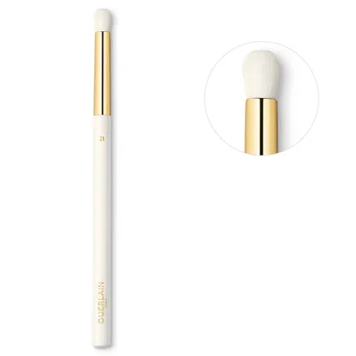 Guerlain Eyeshadow Blending Brush N°21