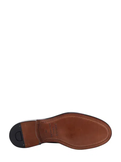 Doucal's Penny-slot Almond Toe Loafers In Black