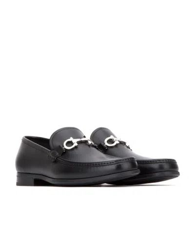 Ferragamo Gancini Ornament Loafers In Calf Leather In Nernewbiscnewbisc