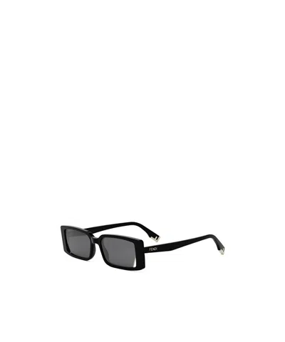 Fendi Way Rectangle Sunglasses In Shiny Black/grey